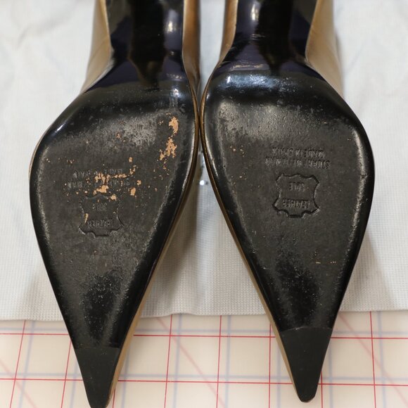 Stuart Weitzman Gold NexPump - Picture 7 of 7